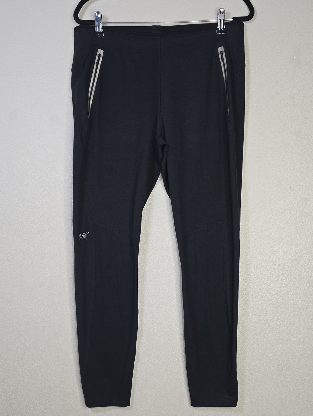 Arc'teryx Black Men's Cormac Pants with Zipper Pockets Size Large